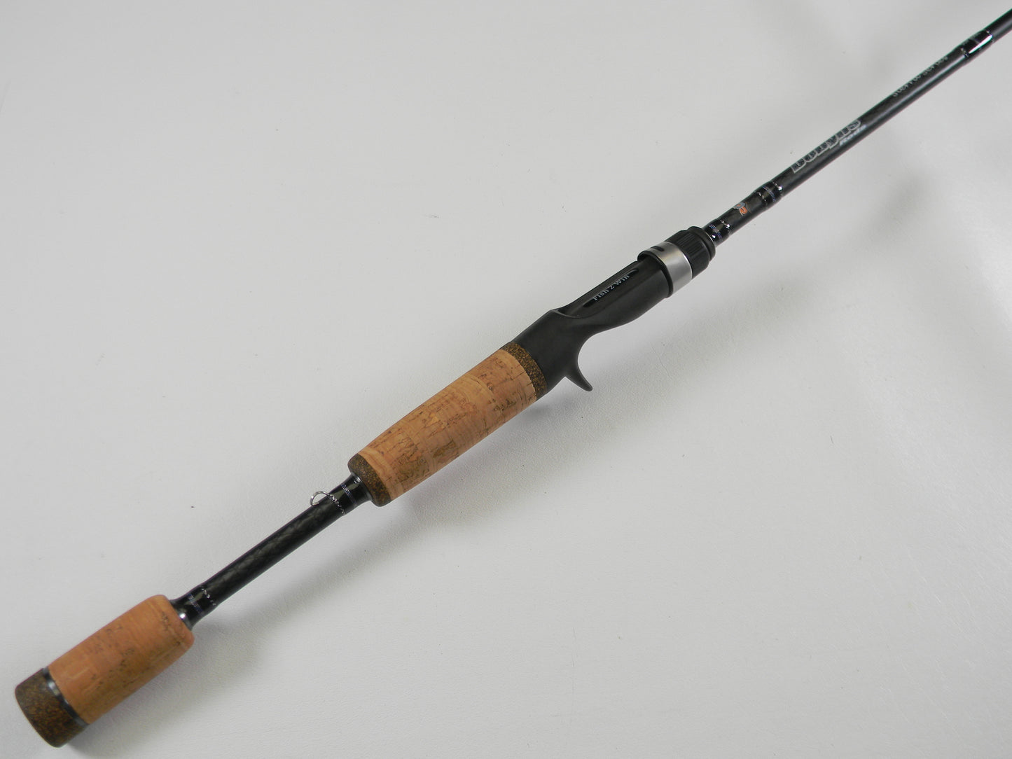 Dobyns Sierra Ultra Finesse SUF690C 6'9" Light - Used Casting Rod - Excellent Condition