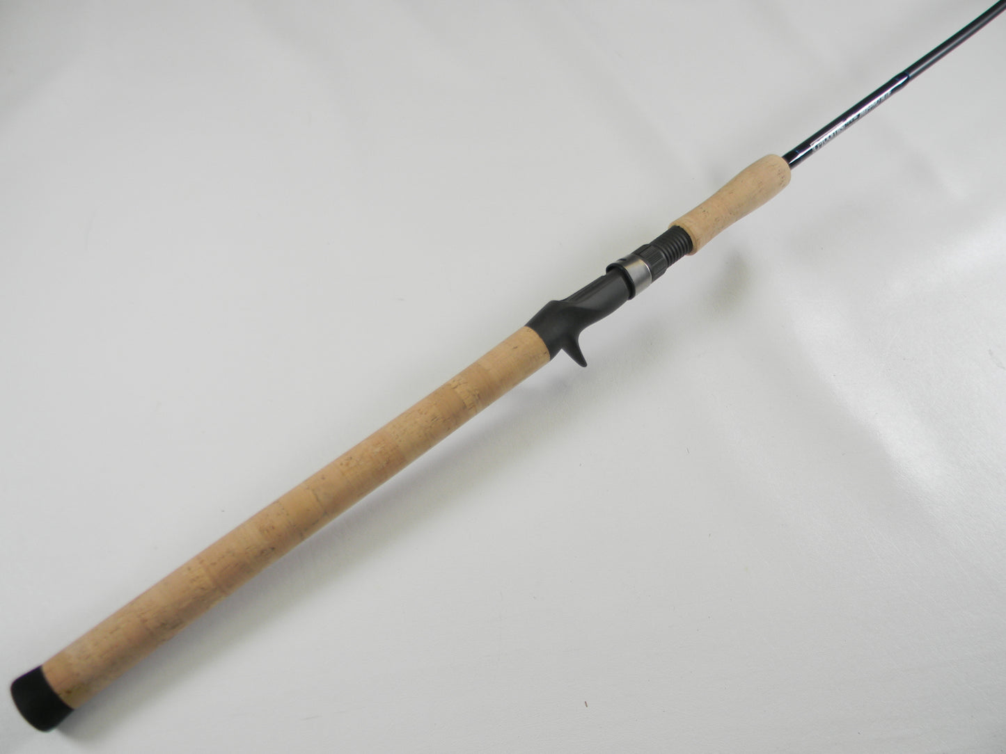 The G. Loomis IMX-PRO BLUE 863C XF 7'2" Medium Used Casting Rod (Very Good Condition) is perfect for upgrading through our Rod and Reel Trade-In Program or saving with quality used gear from G. Loomis.