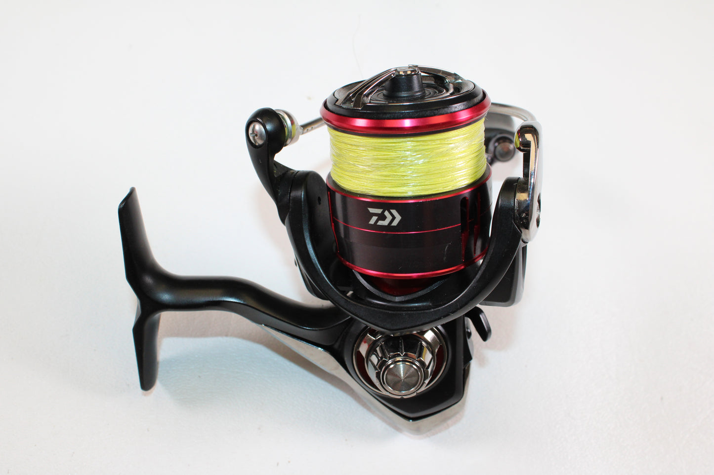 Daiwa Fuego LT FGLT2500D-XH 6.2:1 - Used Spinning Reel - Excellent Condition