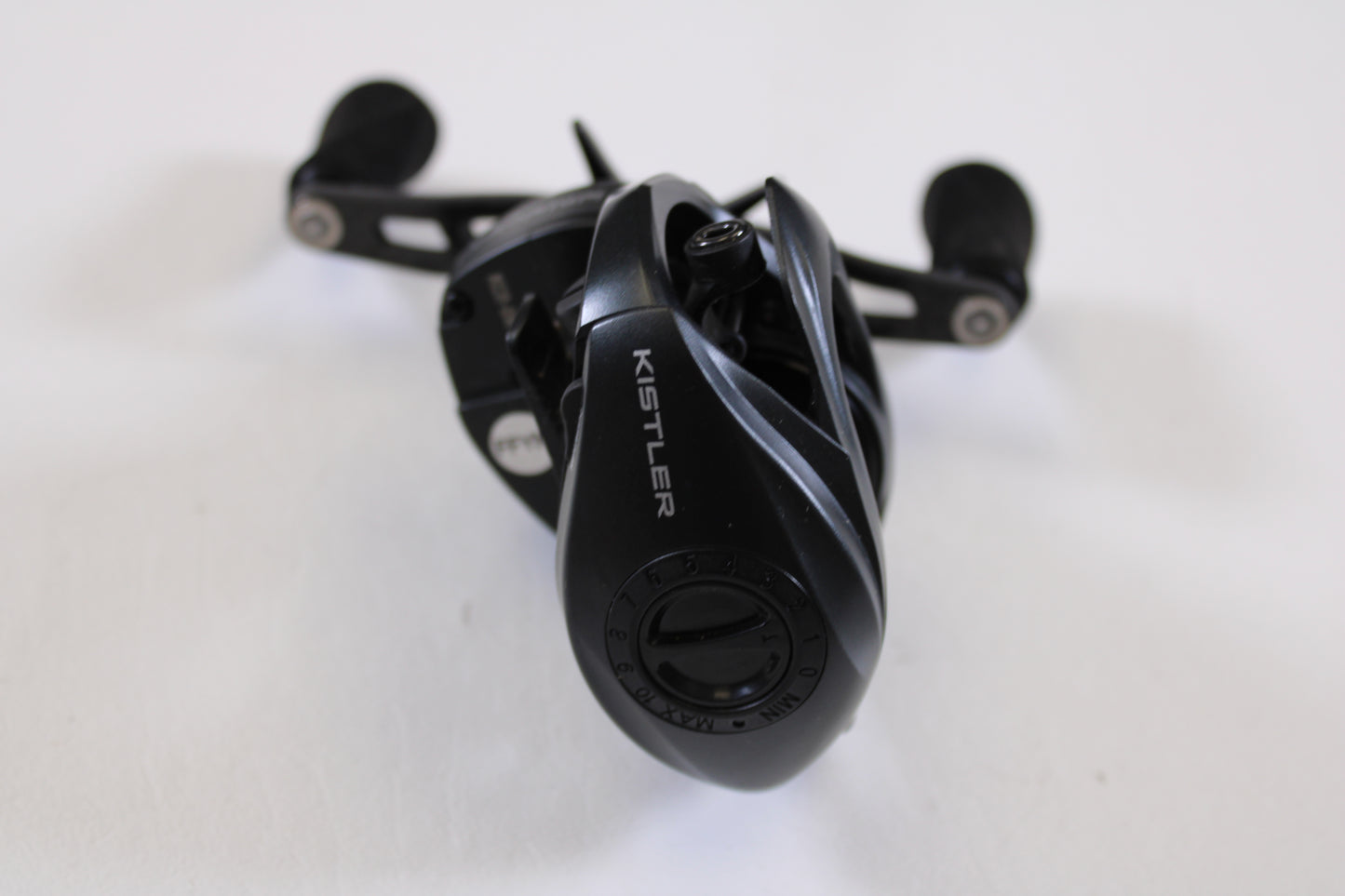 Upgrade your gear with the Kistler Chromium KCR-BK-R173 7.3:1 RH Used Casting Reel (Excellent Condition) from our Rod and Reel Trade-In Program—trade used items for store credit!.