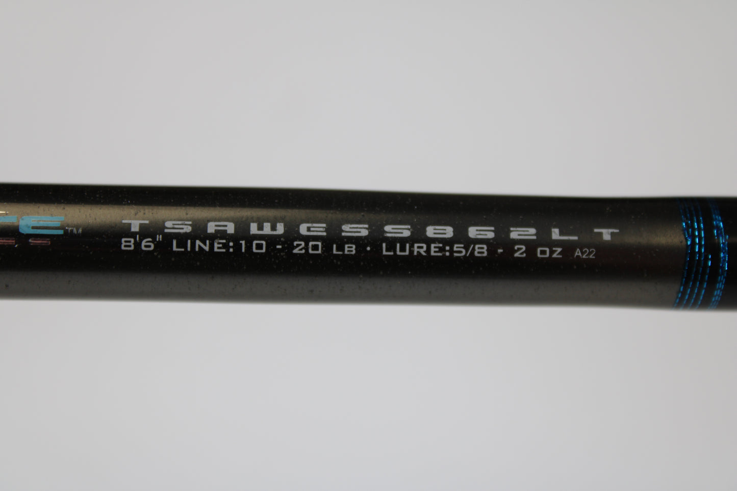 Tsunami Airwave Elite TSAWESS862LT 8'6" Light 2 Piece - Used Spinning Rod - Excellent Condition