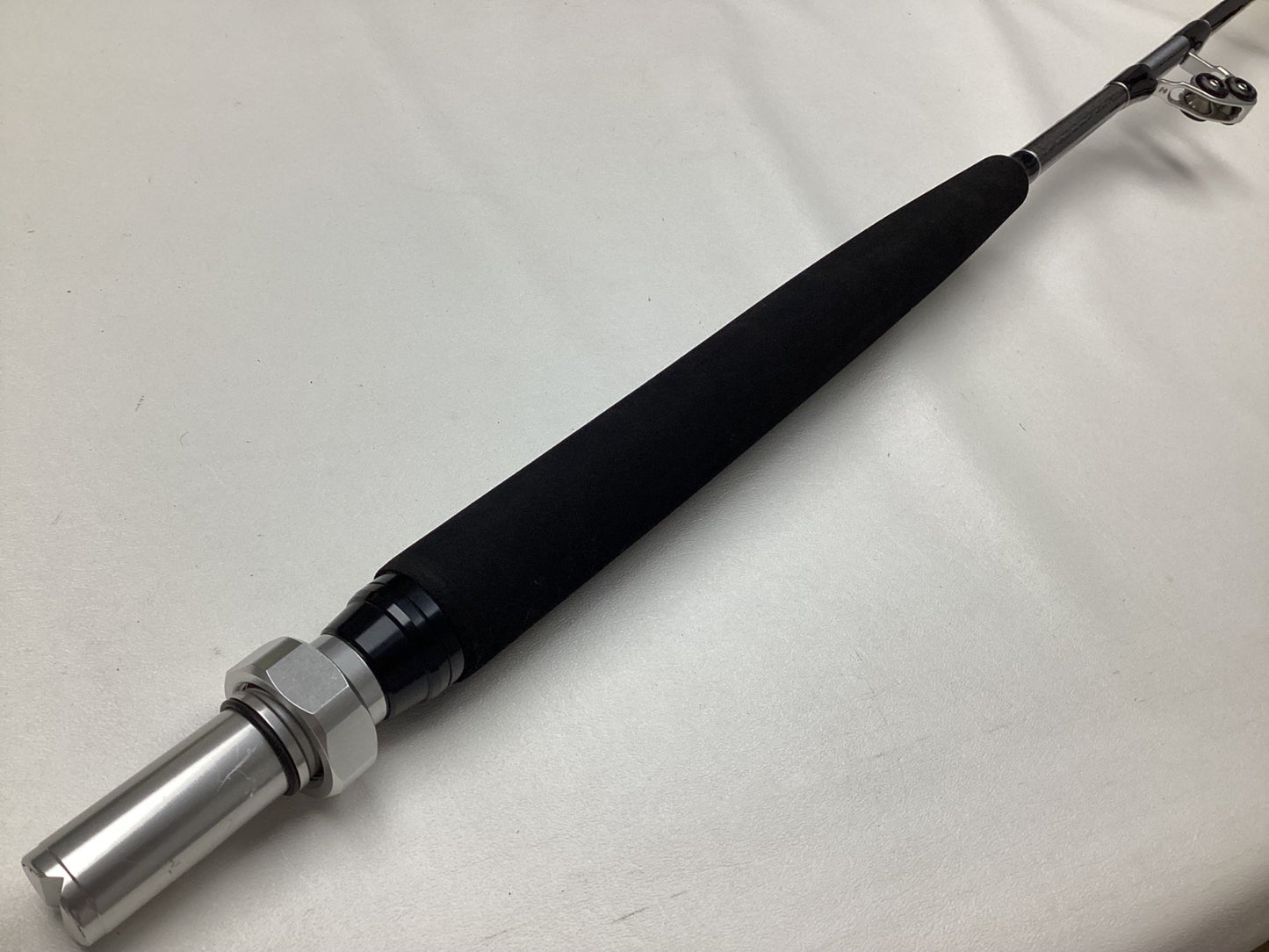Shimano Terez BW Roller Stripper Uni Butt 67" Medium Heavy TZBWC67MHUBA - Used - Mint Condition