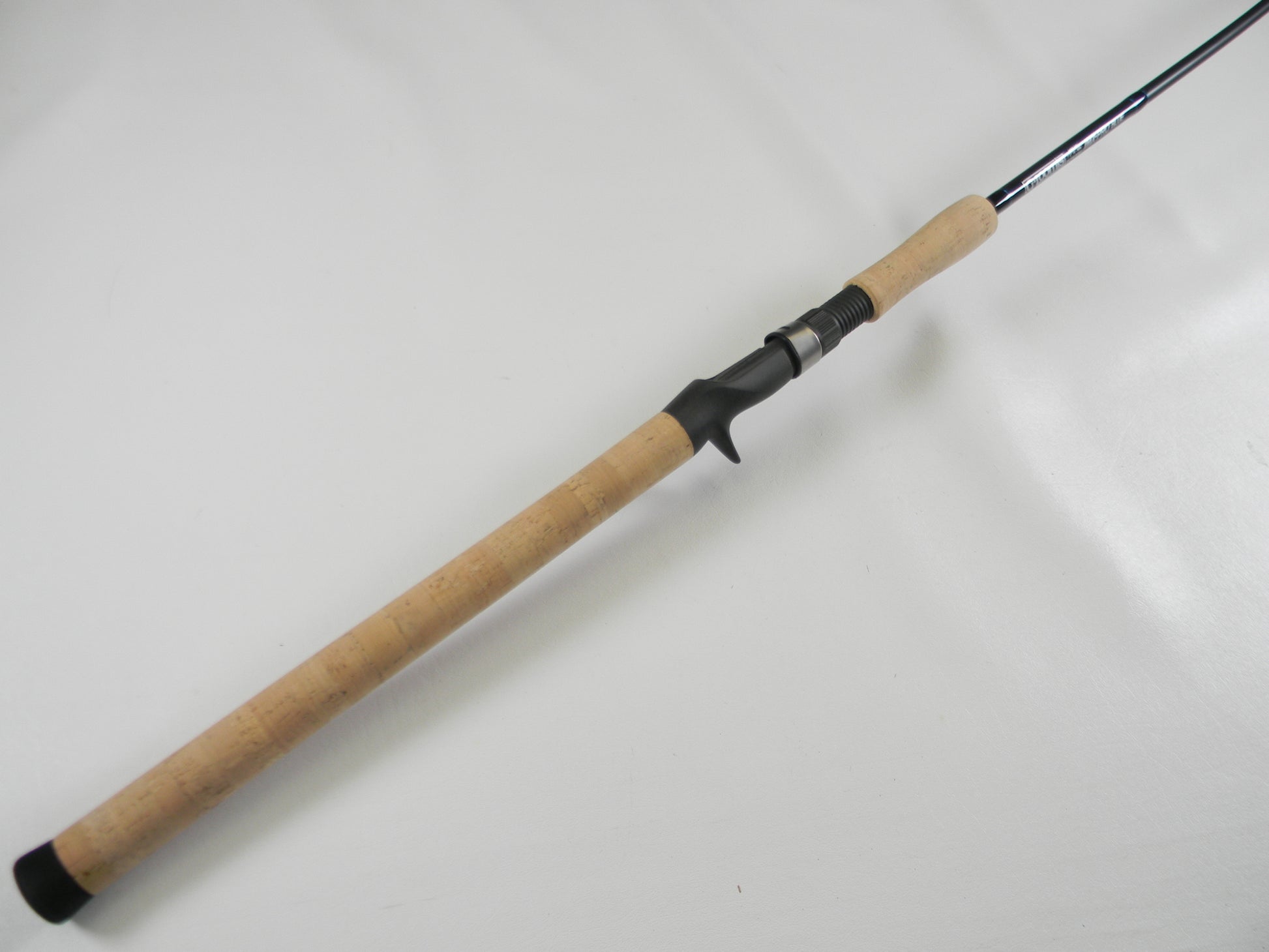 The G. Loomis IMX-PRO BLUE 863C XF 7'2" Medium Used Casting Rod (Very Good Condition) is perfect for upgrading through our Rod and Reel Trade-In Program or saving with quality used gear from G. Loomis.