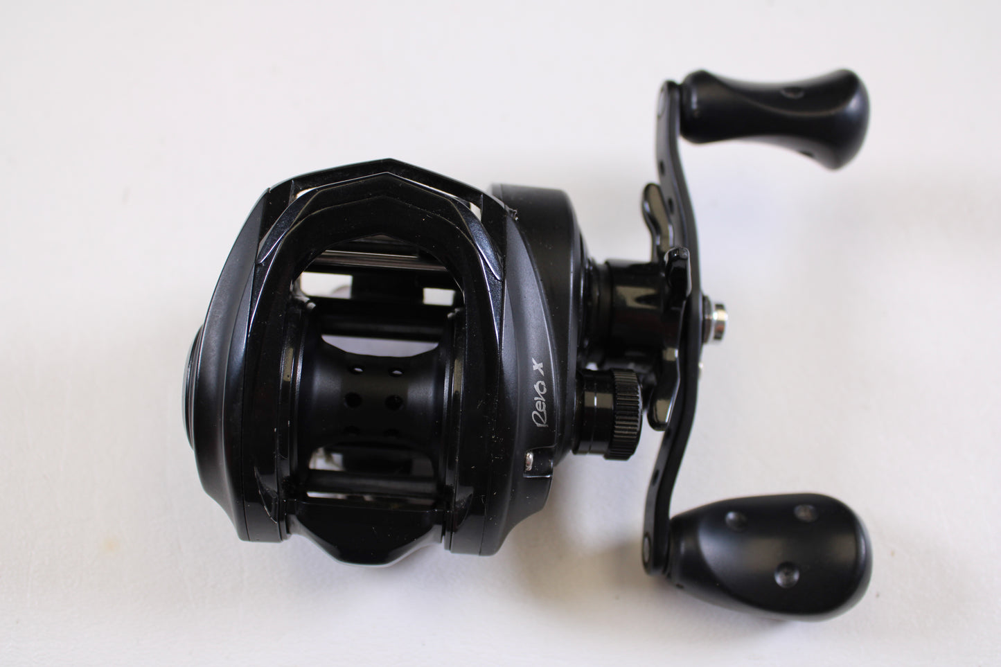 Abu Garcia Revo X REVO4X-HS 7.3:1 RH - Used Casting Reel - Very Good Condition