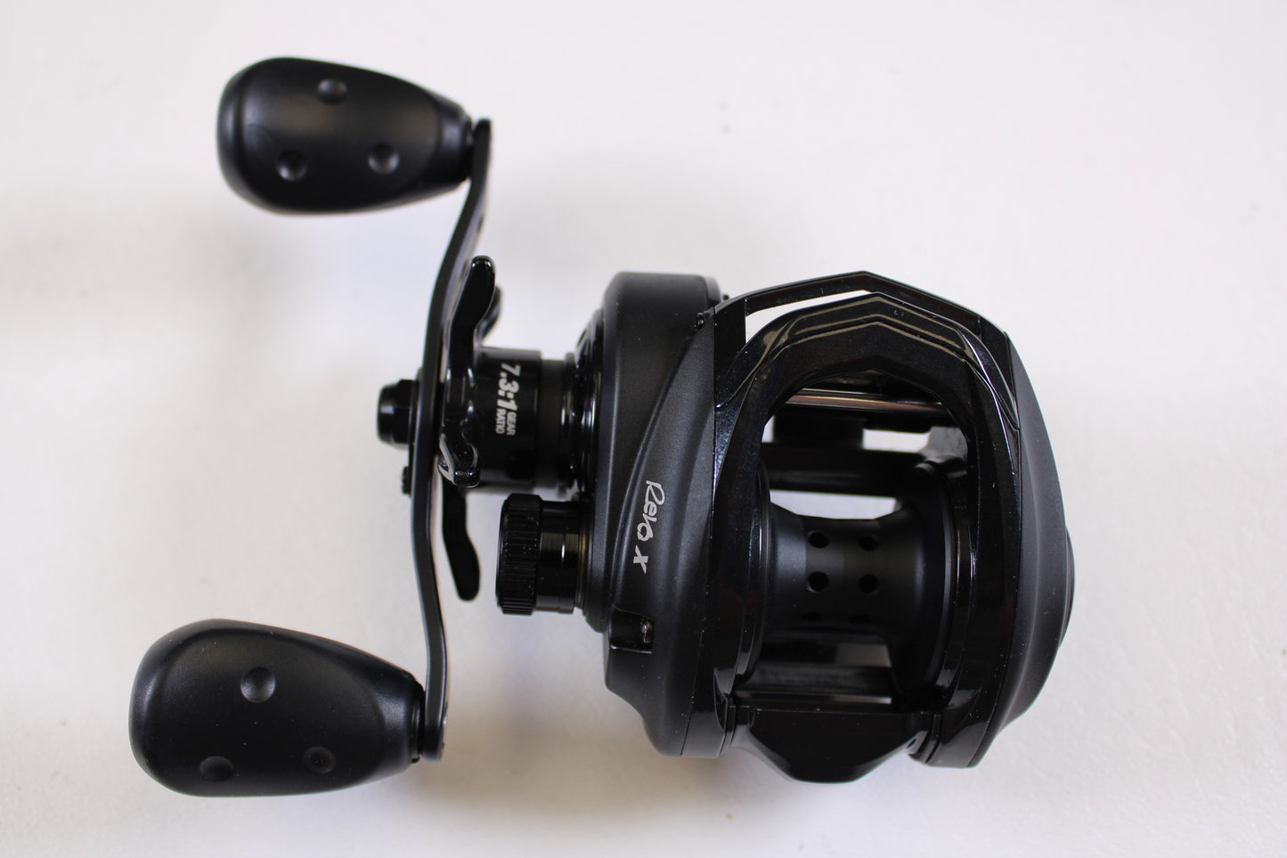 Abu Garcia Revo X REVO4X-HS-L 7.3:1 LH - Used Casting Reel - Excellent Condition