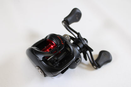 Daiwa Fuego FGCT100XSL 8.1:1 LH - Used Casting Reel - Very Good Condition