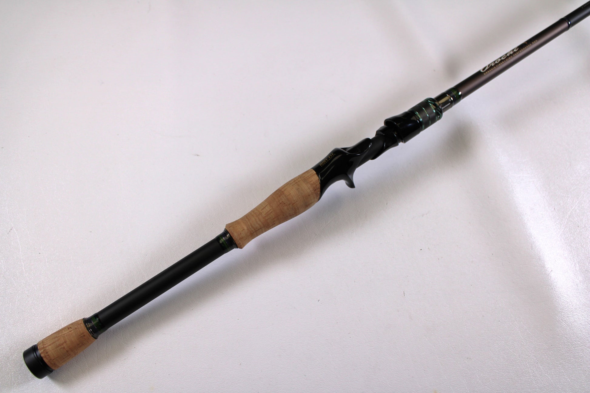 Upgrade your gear with the Megabass Orochi X10 F5-70XT Bandersnatch 7'0" Medium Used Casting Rod—excellent condition—through our Rod and Reel Trade-In Program and earn store credit for your used equipment.