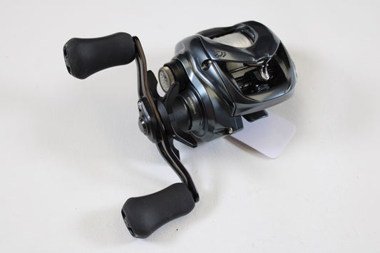 Daiwa Tatula SV TW TATUSV100H 7.1:1 RH - Used Casting Reel - Excellent Condition