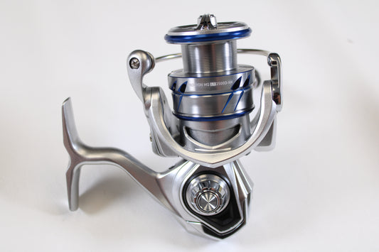 Daiwa Procyon MQ LT PCNMQLT2500D-XH 6.2:1 - Used Spinning Reel - Excellent Condition