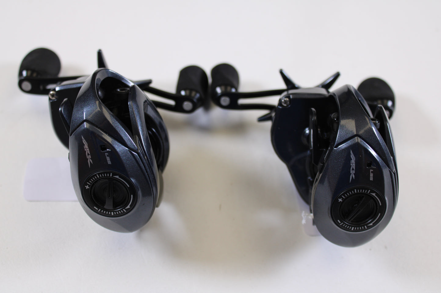 Ark Gravity G3 G3105 5.4:1 RH and Ark Gravity G3 G3106 6.4:1 RH - Used Casting Reels - Excellent Condition