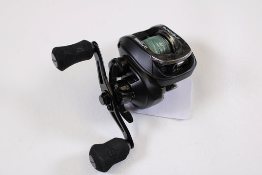 13 Fishing Blackout 7.3:1 RH - Used Casting Reel - Good Condition