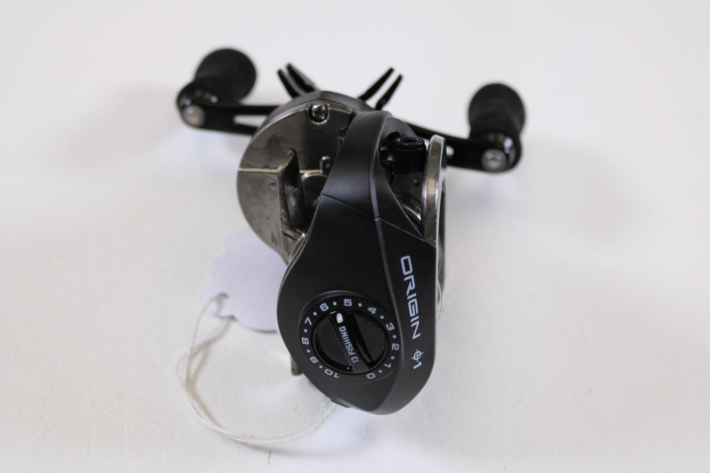 13 Fishing Blackout 7.3:1 RH - Used Casting Reel - Good Condition