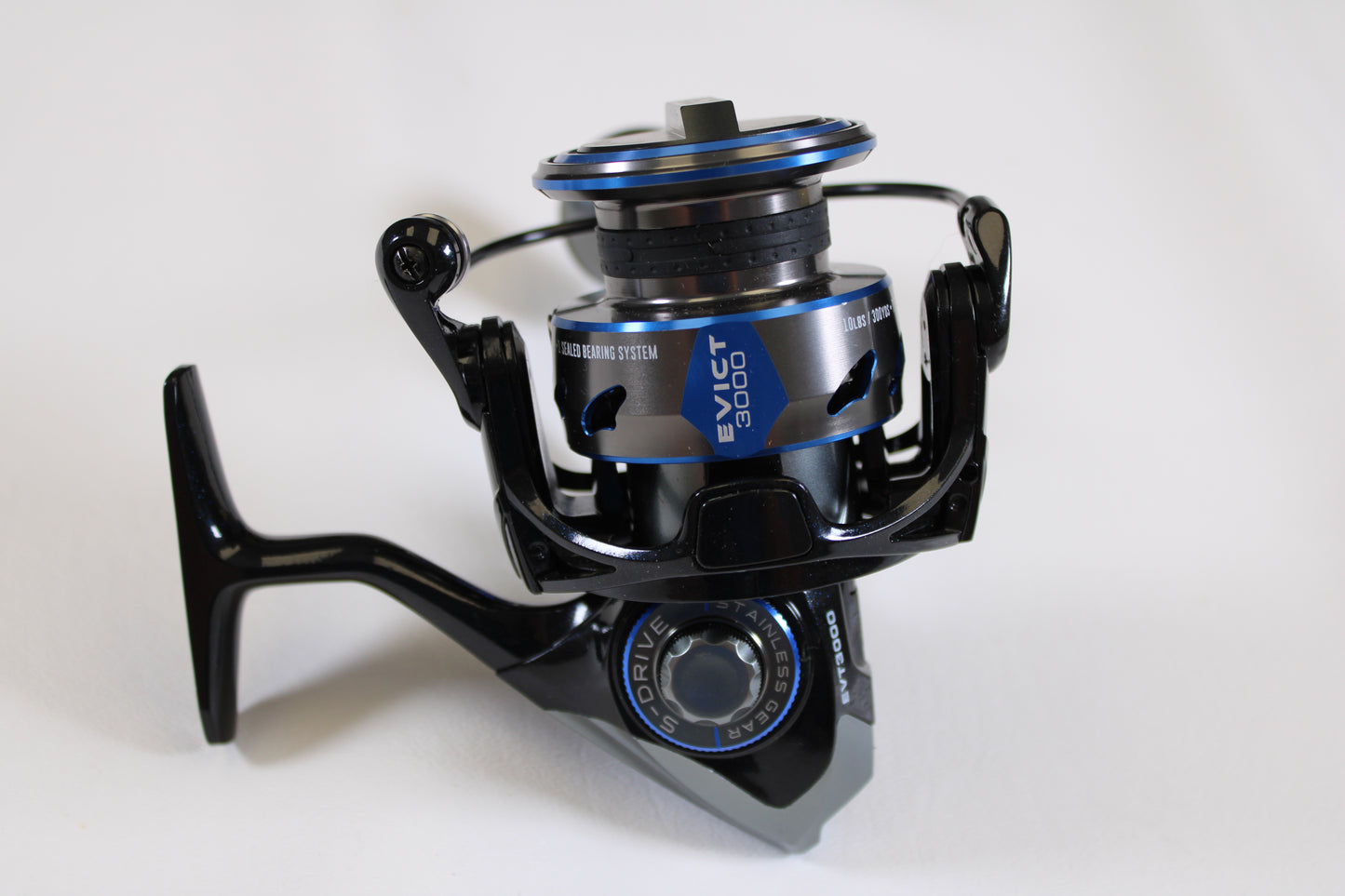 Tsunami Fishing Evict TSEVT3000 5.8:1 - Used Spinning Reel - Excellent Condition