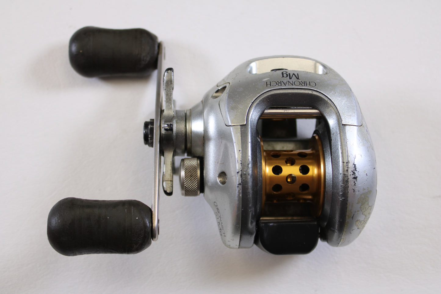 Shimano Chronarch Mg CH-51MG 6.2:1 LH - Used Casting Reel - Fair Condition