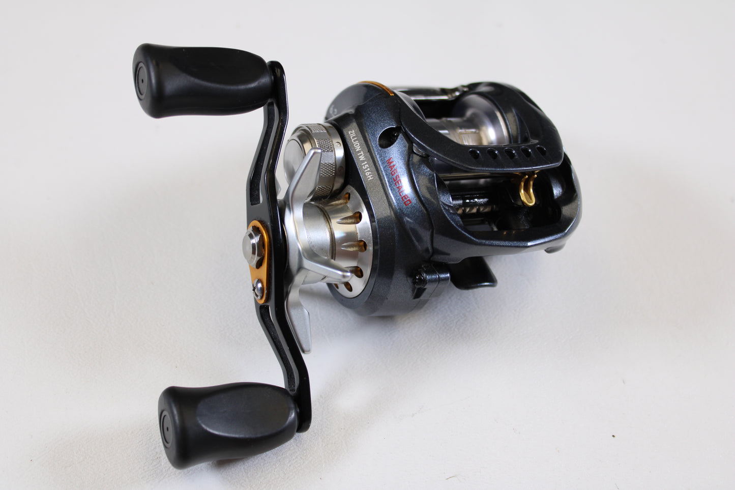 Daiwa 15 Zillion TW 1516L 6.3:1 RH - Used Casting Reel - Good Condition