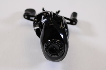A close-up of the Florida Fishing Products Bahia BC 150 7.2:1 RH spinning reel in excellent used condition on a white background—ideal for our rod and reel trade-in program to help you upgrade and earn store credit.