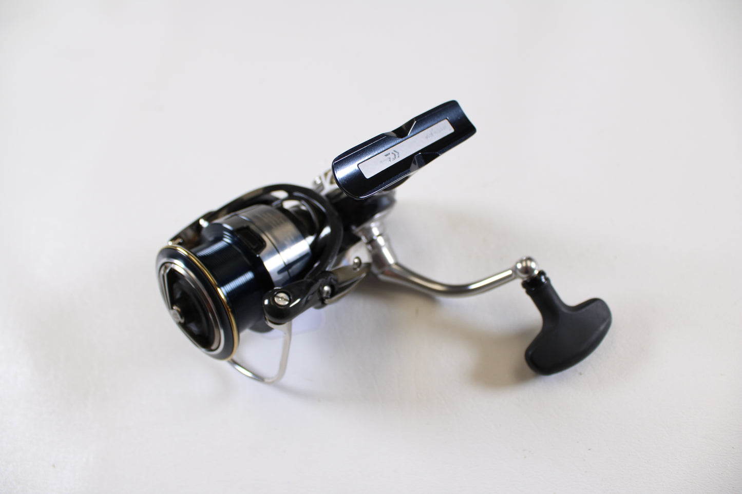 Daiwa Certate LT 3000-CXH - Used Spinning Reel - Very Good Condition