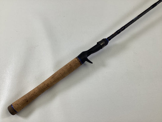 Dobyns Champion XP DC685CB Used Casting Rod - Excellent Condition