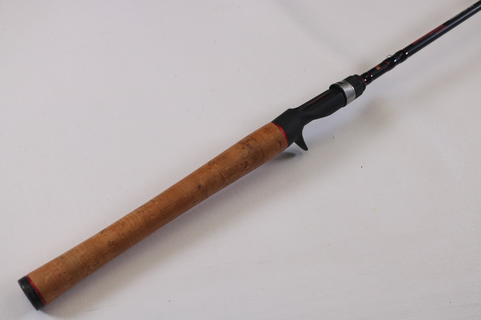 Dobyns Kaden KD6104CB 6'10" Medium Crankbait - Used Casting Rod - Very Good Condition